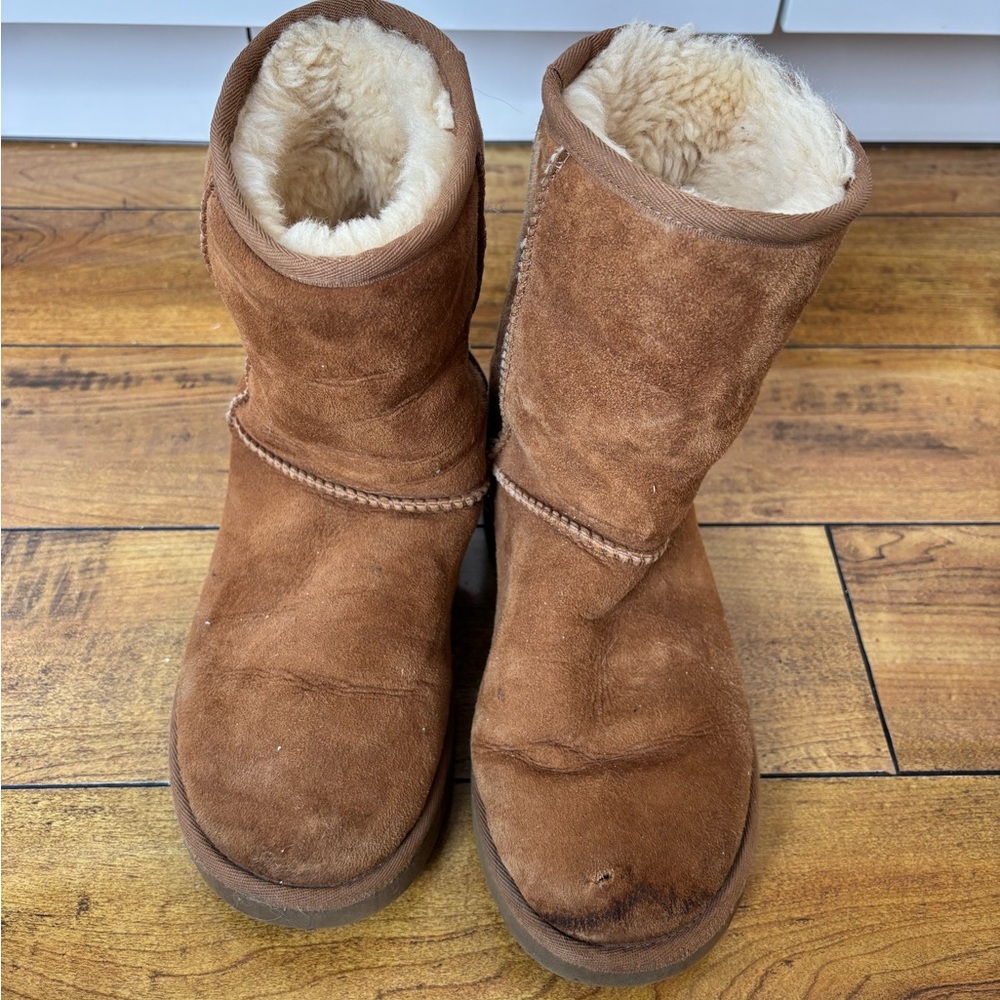 Ugg Boots Chestnut size 7